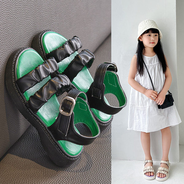 Детски сандали за момичета - с мека подметка и изчистен дизайн