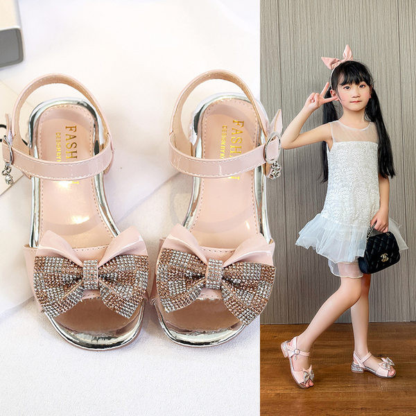 Детски сандали за момичета - с токче и декорация панделка