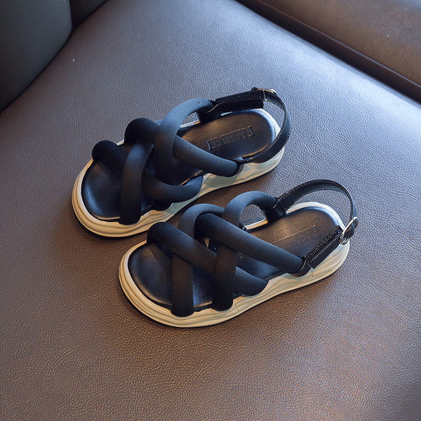 Сандали за момичета - с кръстосана каишка