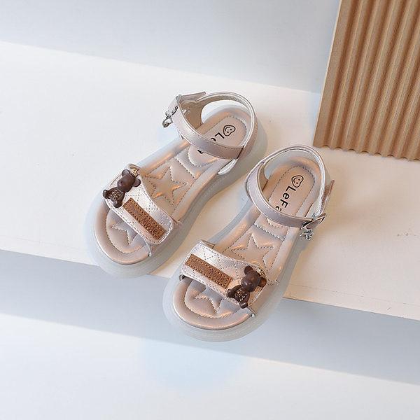 Сандали за момиче с мече