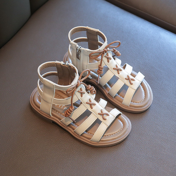 Ежедневни сандали за момичета - с мека подметка