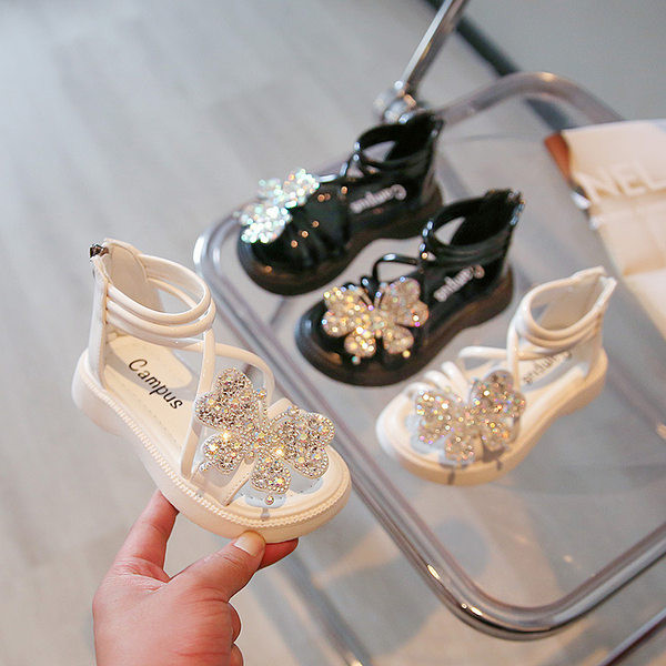 Детски сандали за момичета - с цип и декорация пеперуда с камъчета