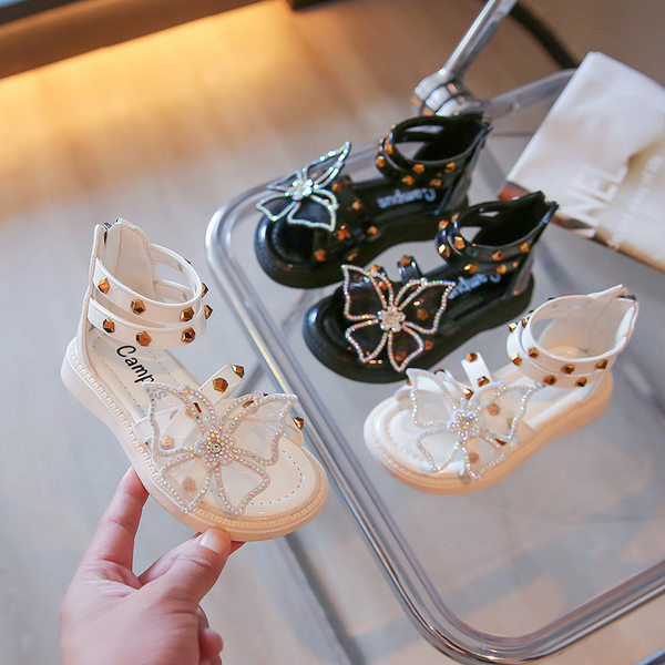 Детски сандали за момичета - с пеперуда