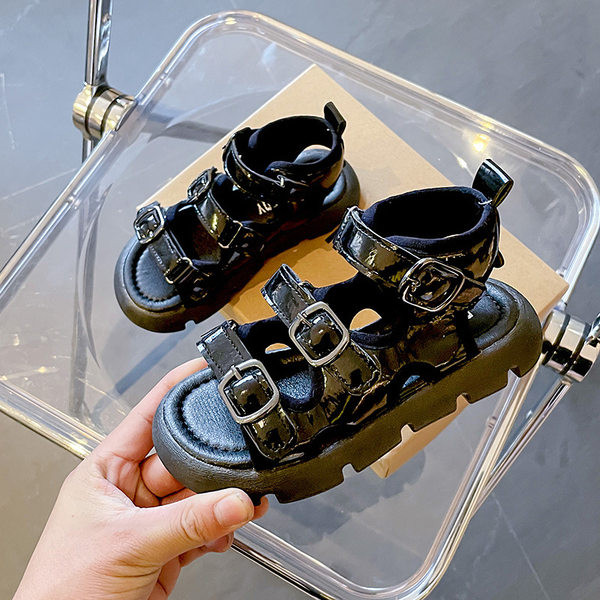 Сандали за момичета - в два цвята с мека подметка