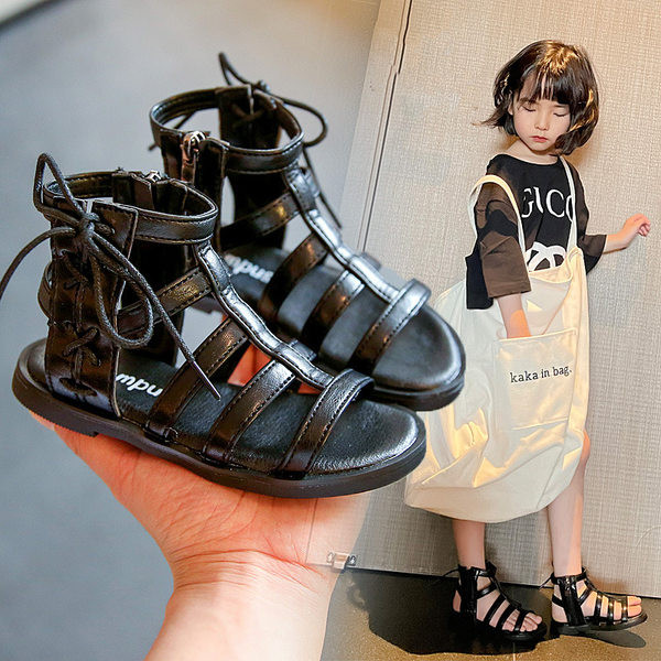 Сандали за момичета - с отворени пръсти