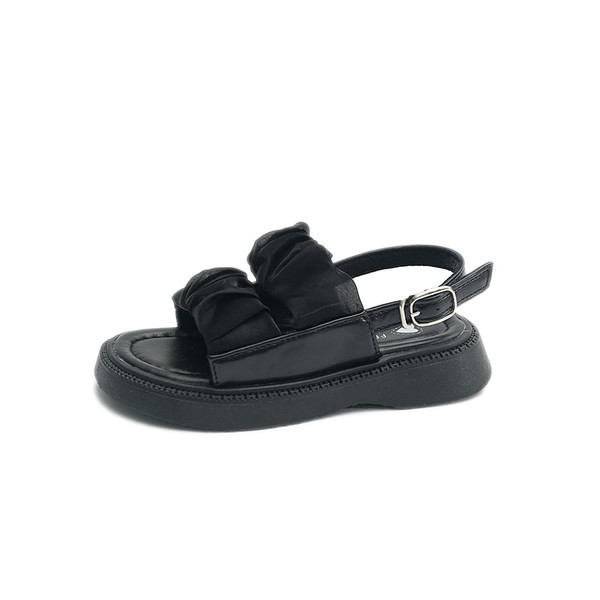 Сандали за момиче с набрани каишки