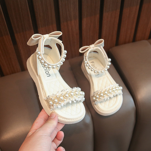 Παιδικά σανδάλια για κορίτσια - με διακόσμηση πέρλας και κορδέλας