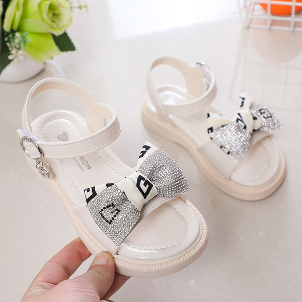 Детски сандали - с панделка