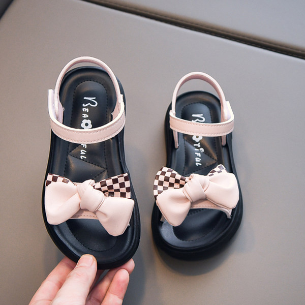  Летни сандали за момичета с кожени панделки