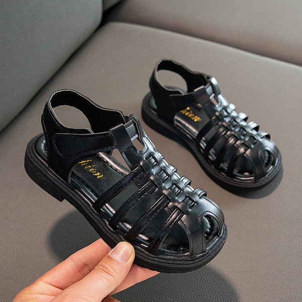 Gyerekszandál lányoknak - letisztult designnal, puha talppal