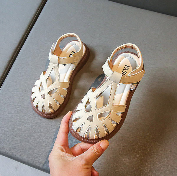 Gyerekszandál lányoknak - puha talppal