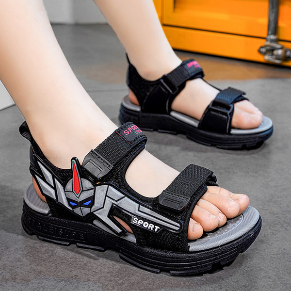 Gyerekszandál fiúknak applikációval és felirattal