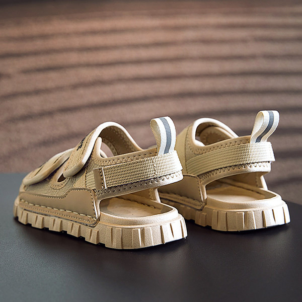 Sportos alkalmi szandál szövetből és öko bőrből