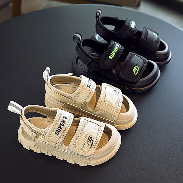 Sportos alkalmi szandál szövetből és öko bőrből