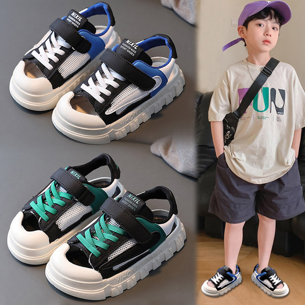 Fűzős és hálós gyerekszandál fiúknak