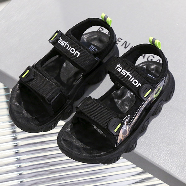 Gyerekszandál fiúknak - puha talpú 2022