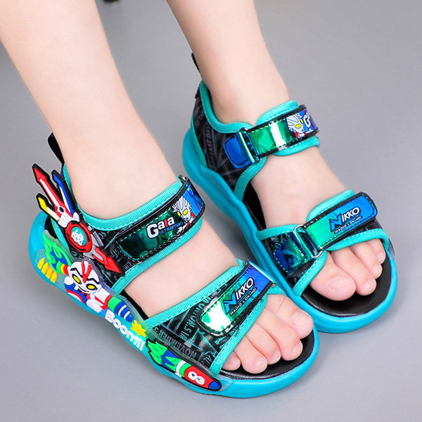 Szandál fiúknak - világító