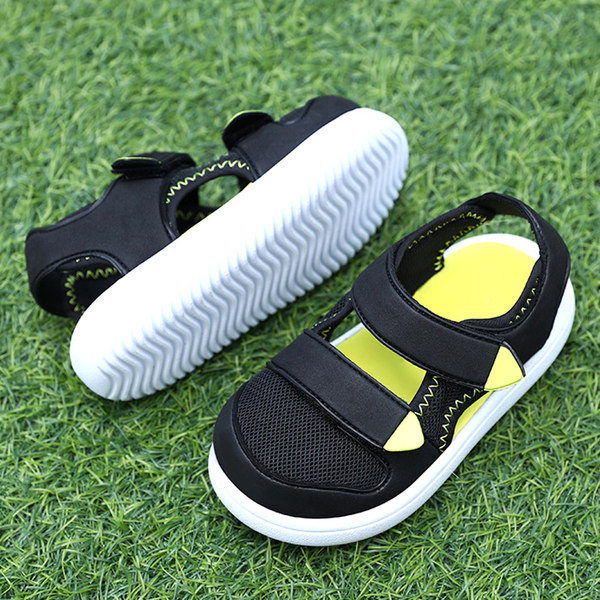 Vaikiškos basutės berniukams – uždaros