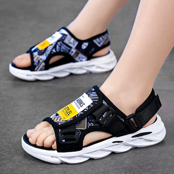 Gyermekszandál fiúknak - 28-tól 45-ig terjedő számokkal