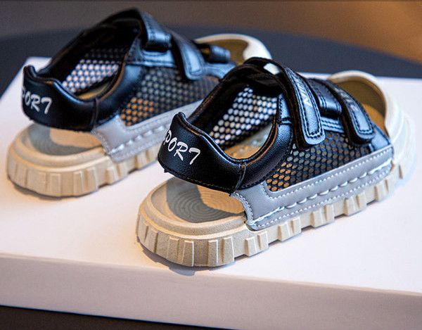 Gyermek sportszandál - hálóval