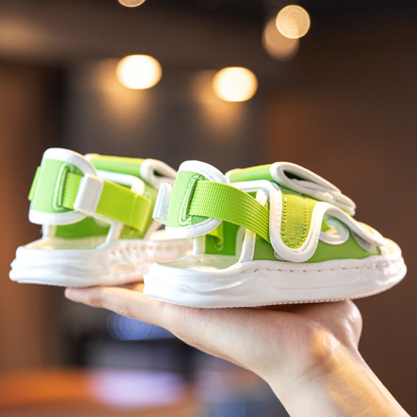 Textil szandál gumival és foltokkal