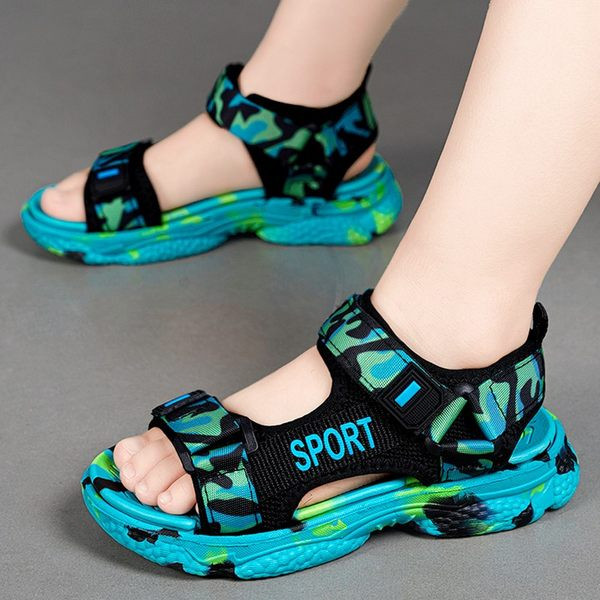 Gyermekszandál fiúknak - 28-tól 40-ig terjedő számokkal