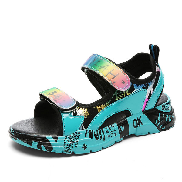 Világító szandál fiúknak folttal