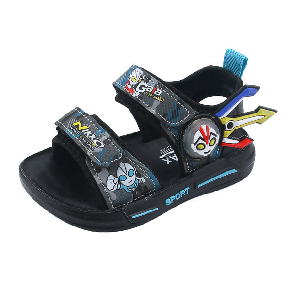 Szandál fiúknak színes nyomattal és 3D elemekkel