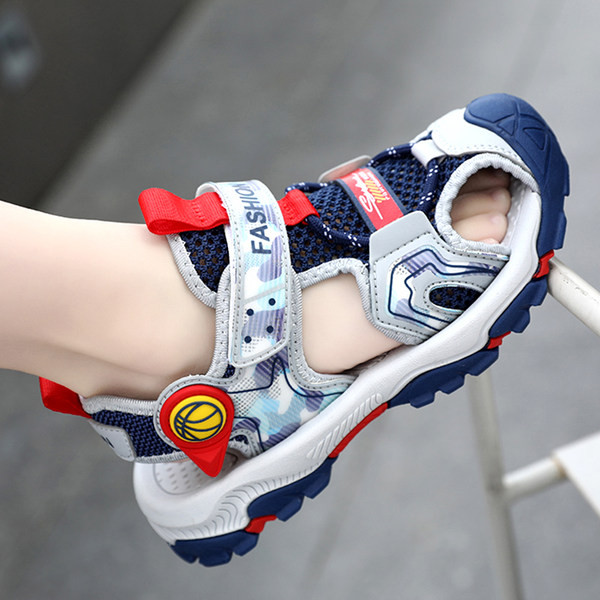 Gyerekszandál fiúknak - hálós és puha talppal