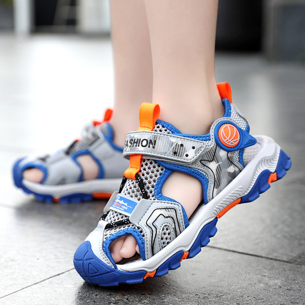 Gyerekszandál fiúknak - hálós és puha talppal