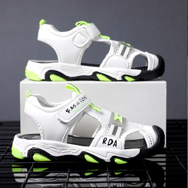 Hálós virágszandál fiúknak