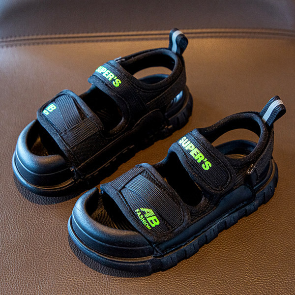 Nyári fiú szandál felirattal