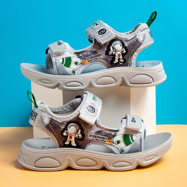 Szandál fiúknak - animációval