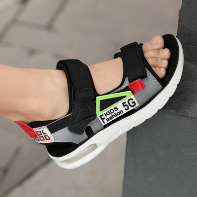 Szandál fiúknak - puha talpú 2022