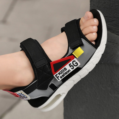 Szandál fiúknak - puha talpú 2022