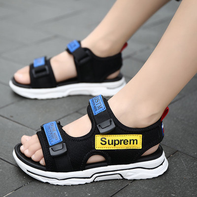 Szandál fiúknak - puha talpú 2022