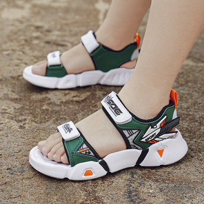 Szandál fiúknak - puha talpú 2022