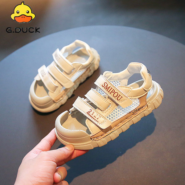 Gyerekszandál fiúknak - puha talppal