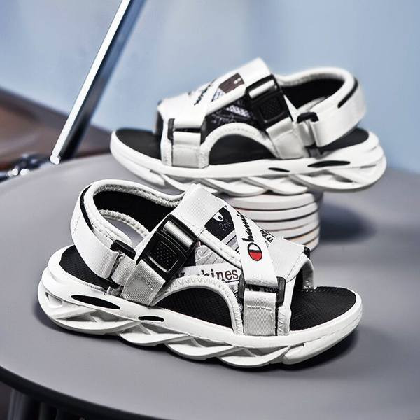 Gyerek szandál fiúknak - csatos rögzítéssel