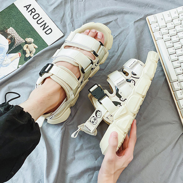 Textil szandál durva talppal