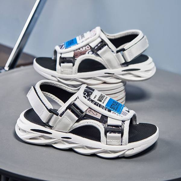 Gyermek szandál fiúknak emelvényes