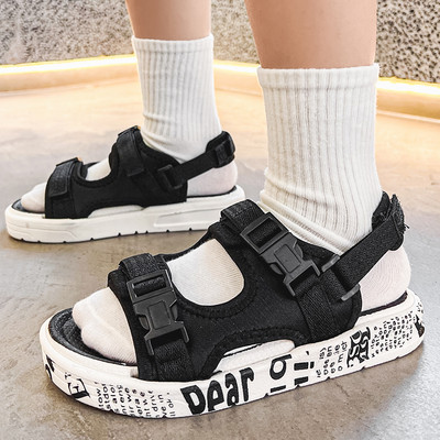 Сандали за момчета с удобна подметка и надписи