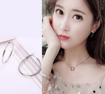 Női fülbevaló - kerek