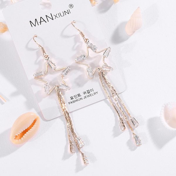 Női hosszú fülbevaló új modellje arany és ezüst színben