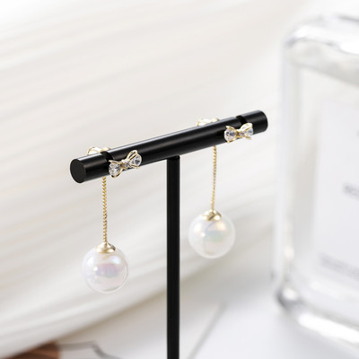 Női fülbevaló gyöngyökkel és kövekkel - több modell