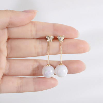 Elegáns női fülbevaló