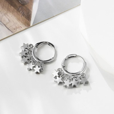 Női karika fülbevaló ezüst színben