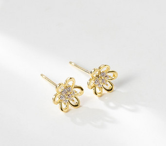 Női fülbevaló - kövekkel