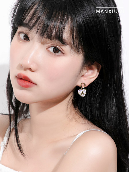 Női fülbevaló arany színű - többféle modell