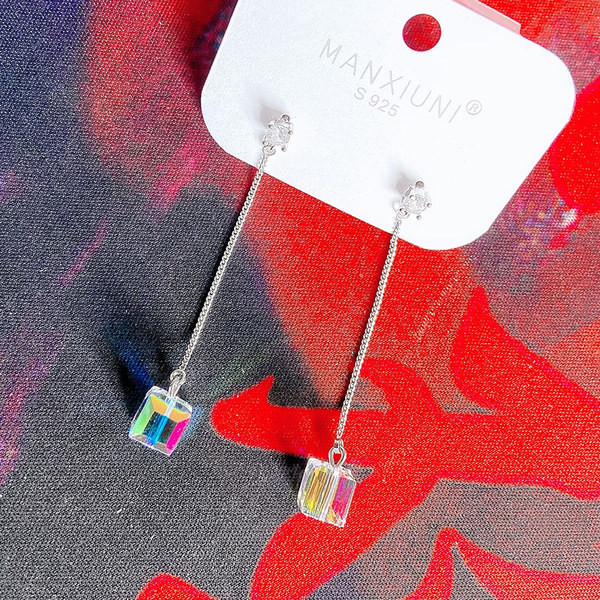 Női fülbevaló - kövekkel lógó